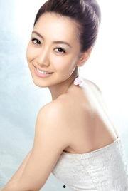 白冰爆料超市视频,揭秘明星日常购物瞬间 第2张 白冰爆料超市视频,揭秘明星日常购物瞬间 第2张